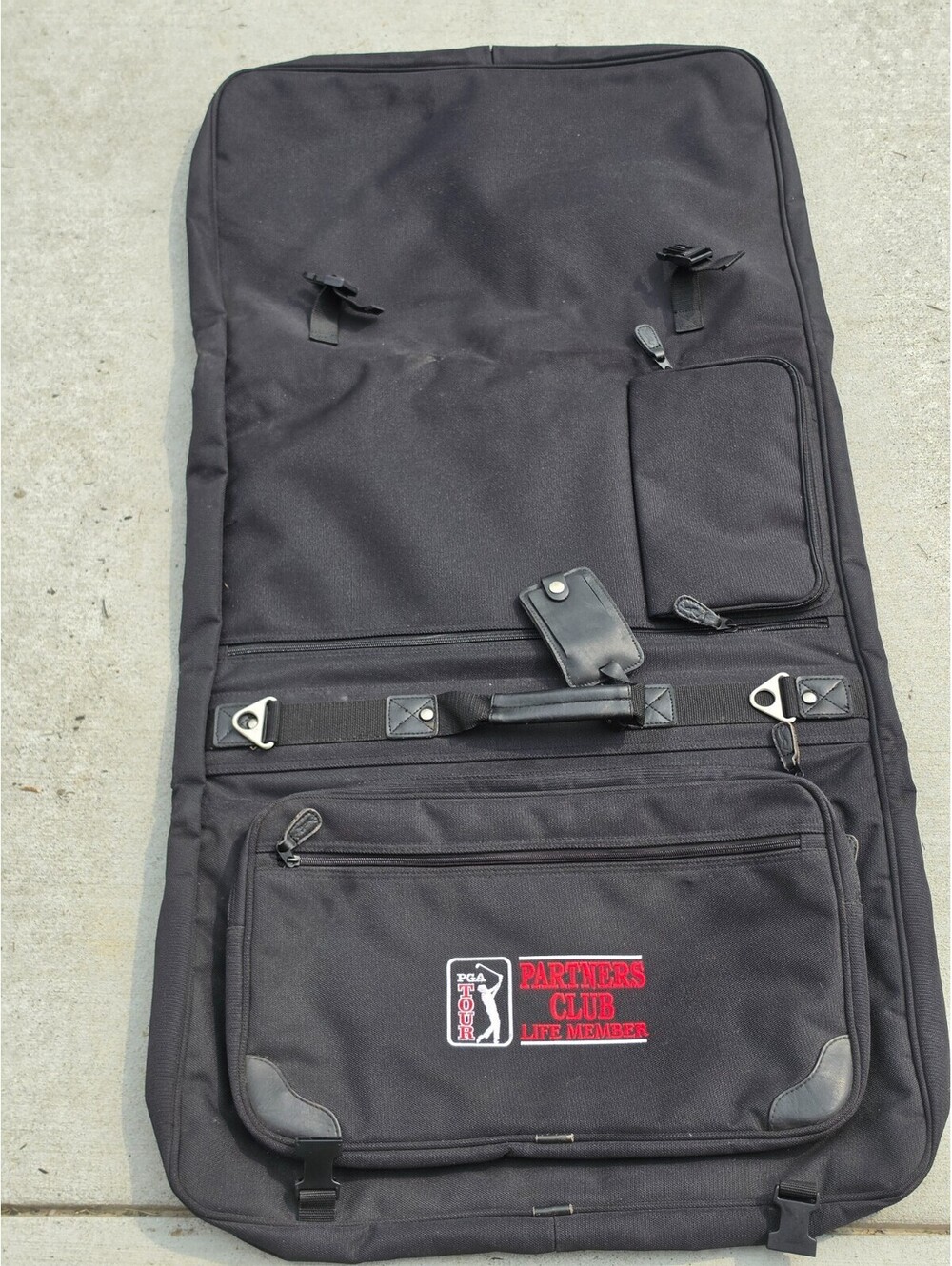 PGA Tour Partners Club Life Member Tri-Fold Garment Travel Bag Black Golf